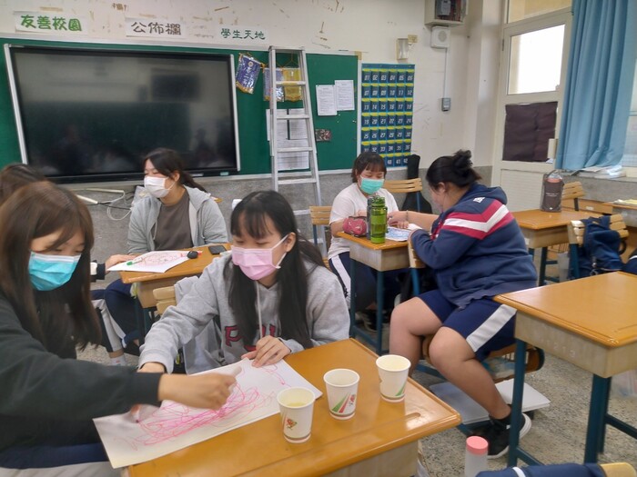 圖片說明