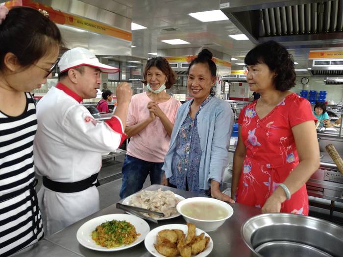 業師回應社區婦女提問