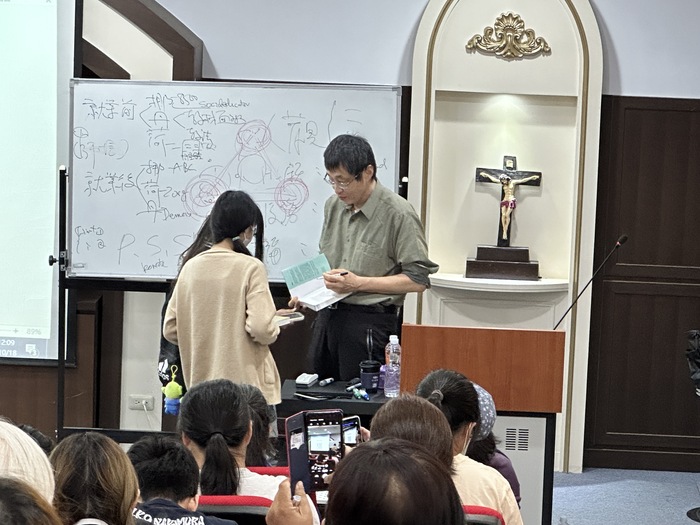圖片說明